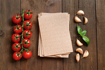 Whole wheat lasagna sheets, tomatoes, garlic and basil