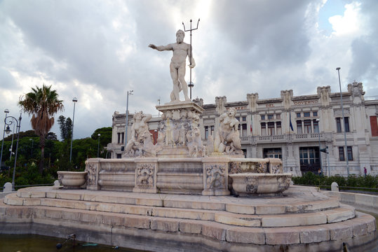 Fontaine de Neptune à Messine