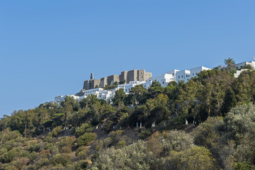 Dorf Chora mit Johanneskloster auf der Insel Patmos, Griechenland