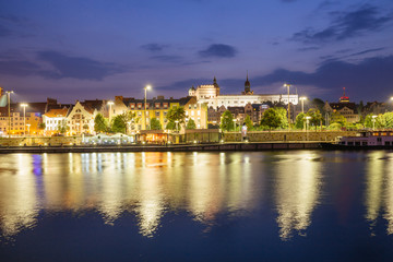 Szczecin. Nocny widok na miasto