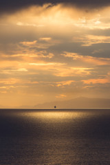 Obraz premium Leaving to the horizon