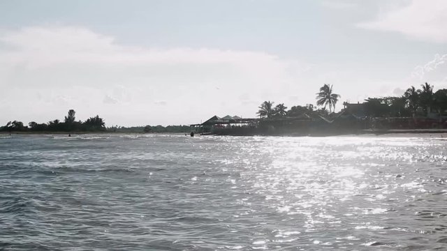 olas del mar en playa