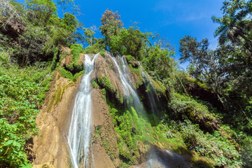 Fototapeta na wymiar Waterfalls in Topes de Collantes