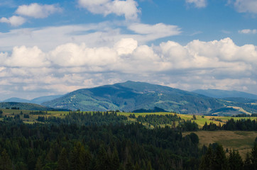 Obraz premium Carpathian mountains in the west part of Ukraine