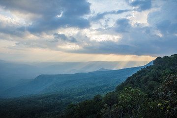 Fototapeta premium View of mountains from Phu kradueng national park in thailand, L