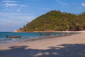 Fototapeta na wymiar view of beach and boats Koh Phangan Thailand