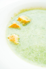 Green spinach cream soup