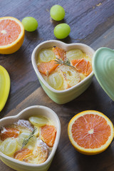 オレンジとマスカットのフルーツプリン