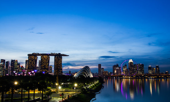 singapore-night-bilder-durchsuchen-282-archivfotos-vektorgrafiken
