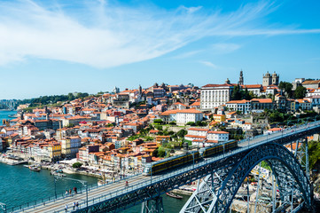 Fototapeta na wymiar ポルト（ポルトガル）の風景