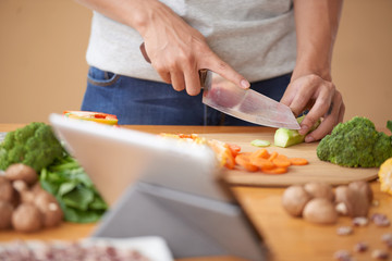 Cutting vegetables