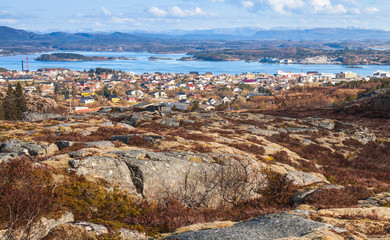 Fototapeta na wymiar Fishing town with colorful houses. Norway