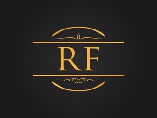 Luxurious Circle Ornament