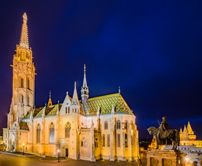 Fototapeta na wymiar Night view of the Matthias Church in Budapest, Hungary.