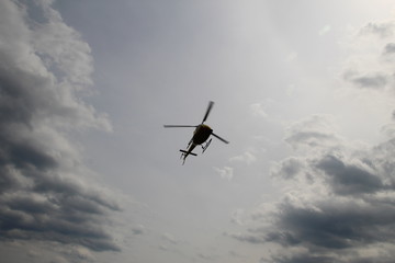 Fototapeta na wymiar Helikopter