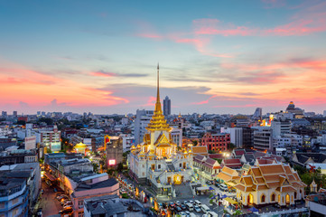 Naklejka premium Wat Traimit Witthayaram Worawihan,Temple of the Golden Buddha in Bangkok, Thailand