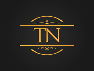 Luxurious Circle Ornament