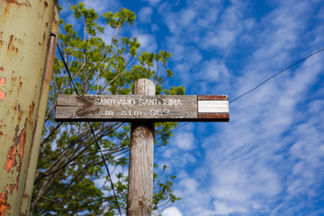 The old wooden cross
