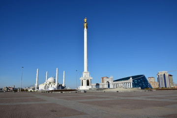 Fototapeta na wymiar Independence Square in Astana, capital of Kazakhstan