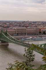 Fototapeta na wymiar Pont de Budapest