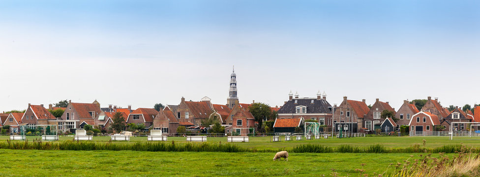 Panoramafoto von Hindeloopen am Ijselmeer, Niederlande