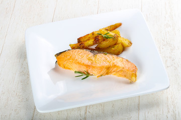 Baked salmon with potato