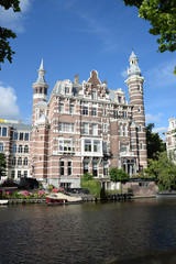 Fototapeta na wymiar Gebäude in Amsterdam