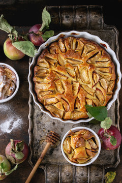 Homemade apple cke