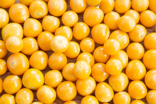 Uchuva delicious fruit - Physalis peruviana