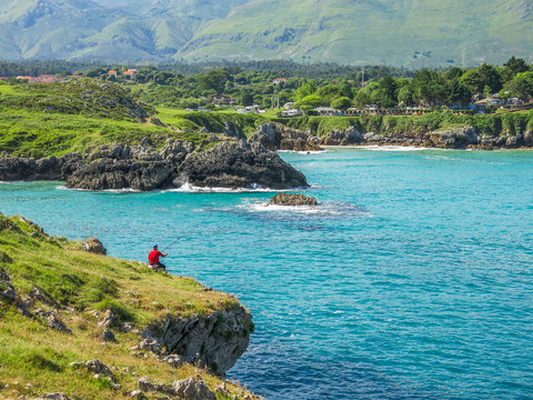 Scenic view near Playa de Troenzo, Celorio, Asturias, northern Spain