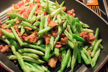 crispy bacon with beans in Frying Pan