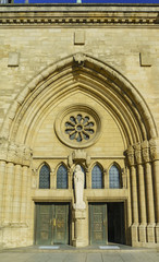 Fototapeta na wymiar The bautiful Cathedrale Notre Dame