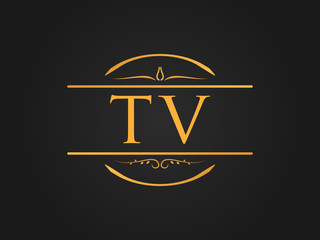 Luxurious Circle Ornament