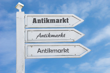 Schild 130 - Antikmarkt