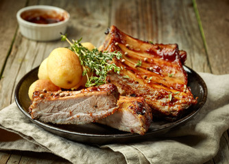 grilled pork ribs © Mara Zemgaliete