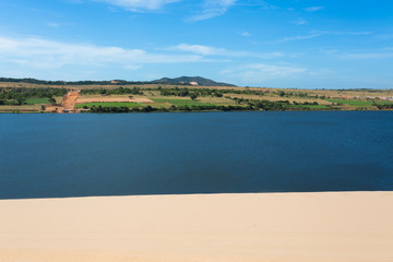 Fototapeta premium white sand dune desert in Mui Ne, Vietnam