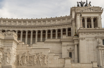 Obraz premium Rome is a city full of many beautiful and historical buildings and architectural detail