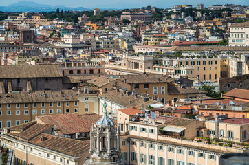 Obraz premium Rome is a city full of many beautiful and historical buildings and architectural detail