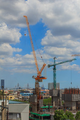 Construction cranes