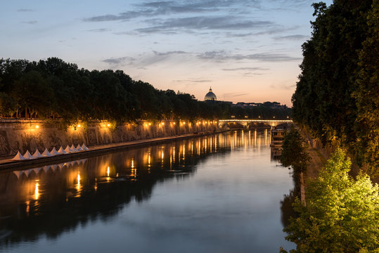 Sunset at the Tiber River, Rome, Italy