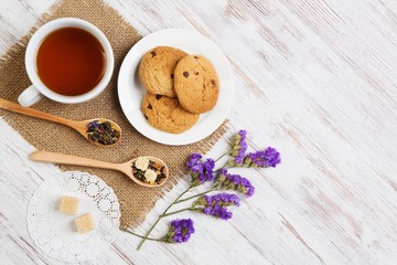 Fototapeta na wymiar Herbal tea and cookies
