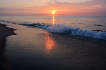 Fototapeta premium Glowing Summer Shore Sunrise
