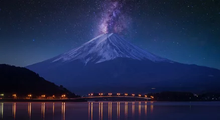 Papier Peint photo Mont Fuji Mount fuji at Lake kawaguchiko, twilight
