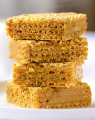 wafers with caramel and honey