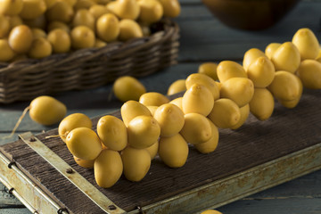 Raw Organic Golden Fresh Young Dates