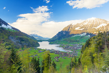Obraz premium Lake Lungern Valley from Brunig Pass, Switzerland