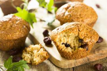 Muffins with dried fruits