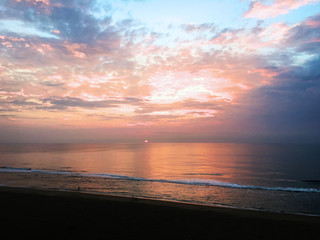 Sonnenaufgang am Strand