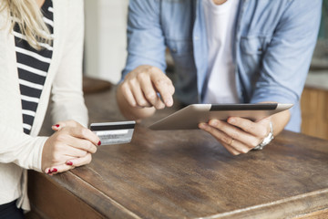 Demonstrating online banking