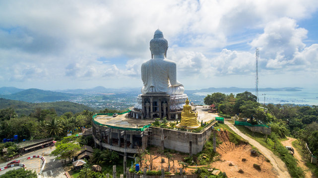 Big Buddha statue Was built on a hilltop of Phuket Thailand Can be seen from a distance. As a tourist destination and as a place of Buddhist worship. 